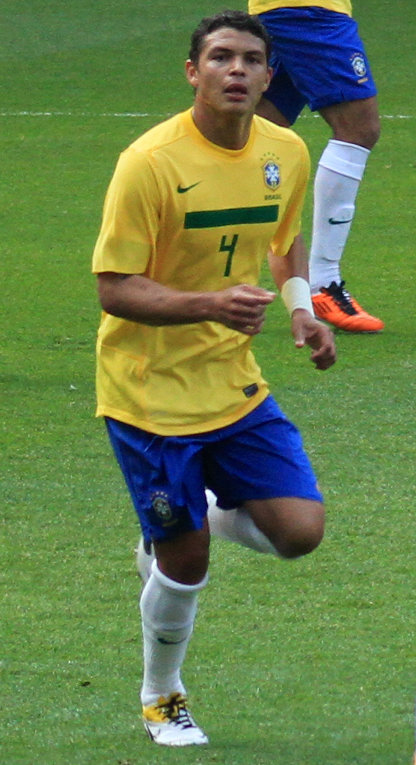 thời trang Thiago Silva