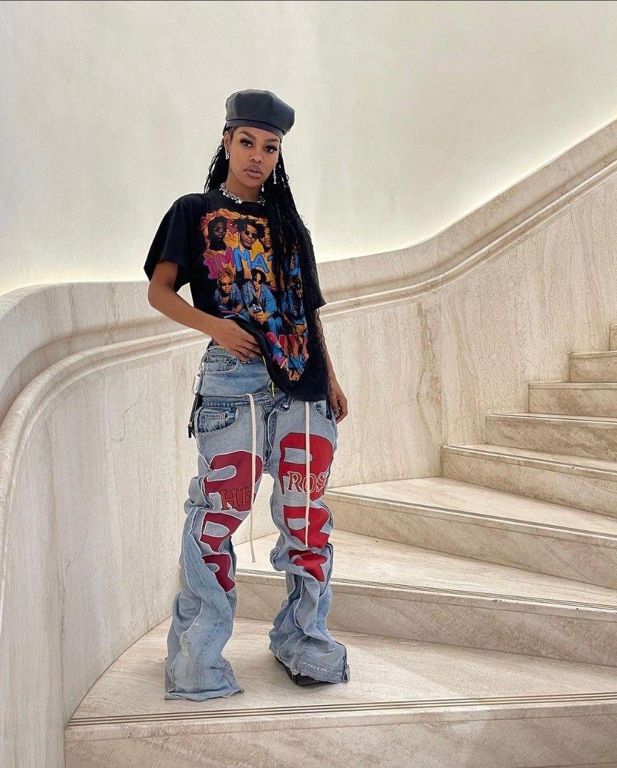 outfit thể thao của Teyana Taylor