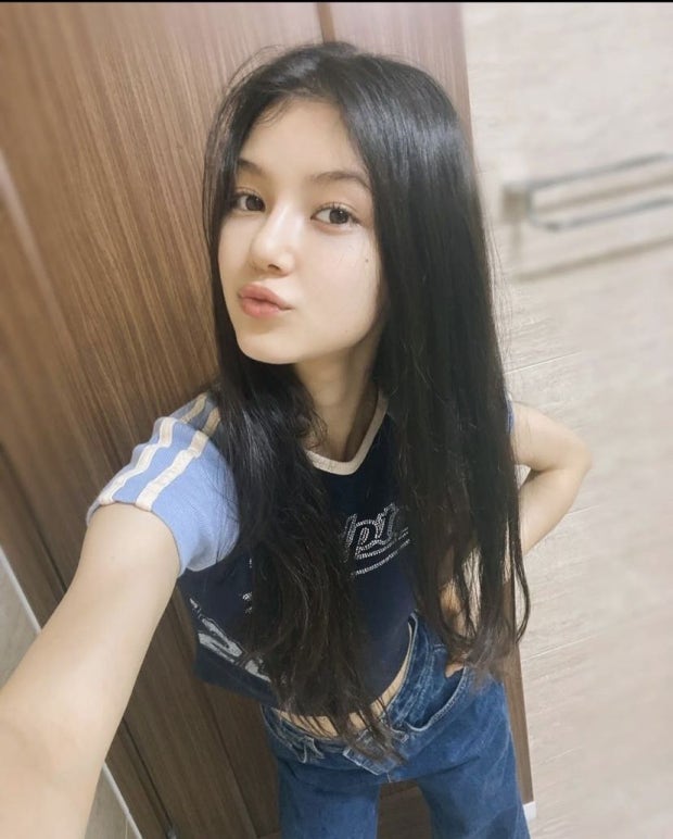 outfit thể thao của Danielle NewJeans