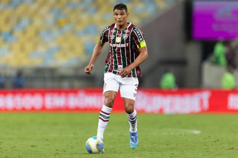 thời trang Thiago Silva