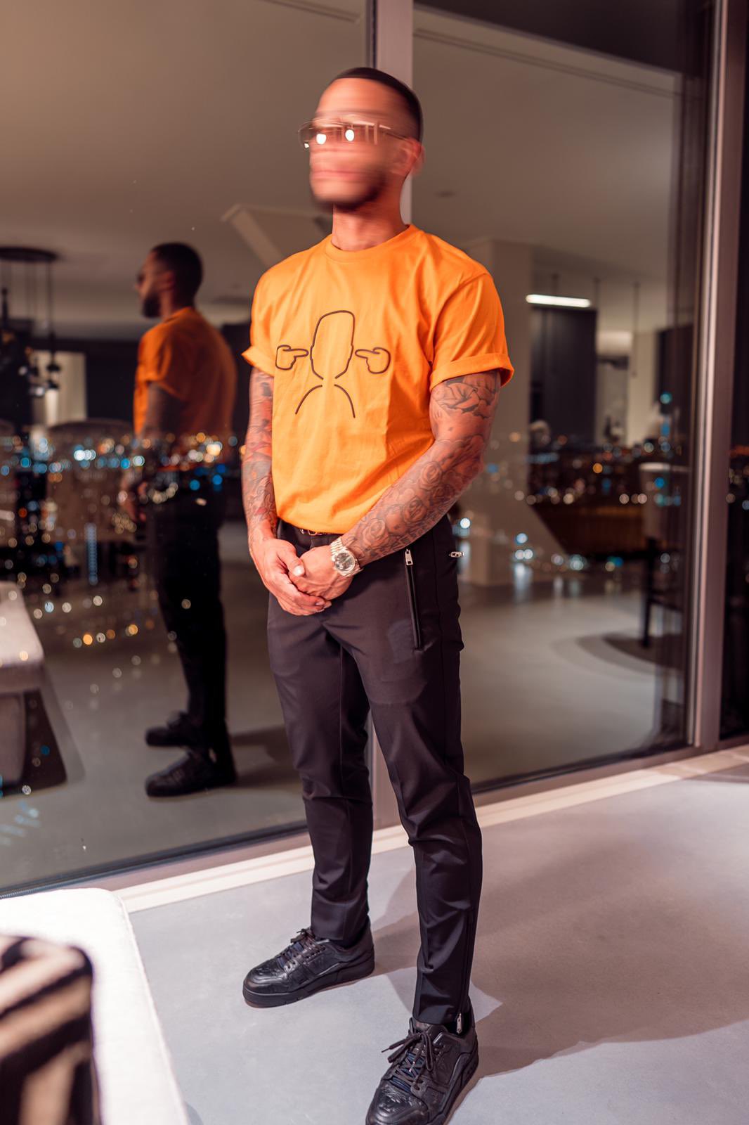 thời trang Memphis Depay