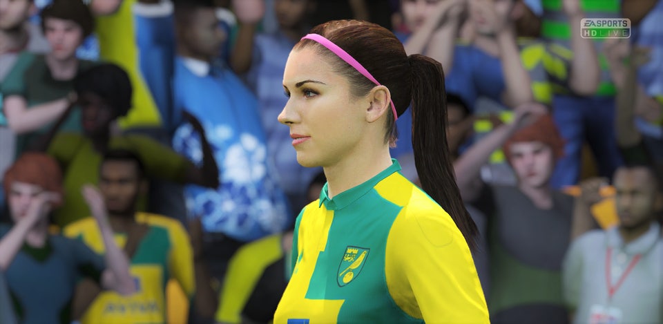 thời trang Alex Morgan