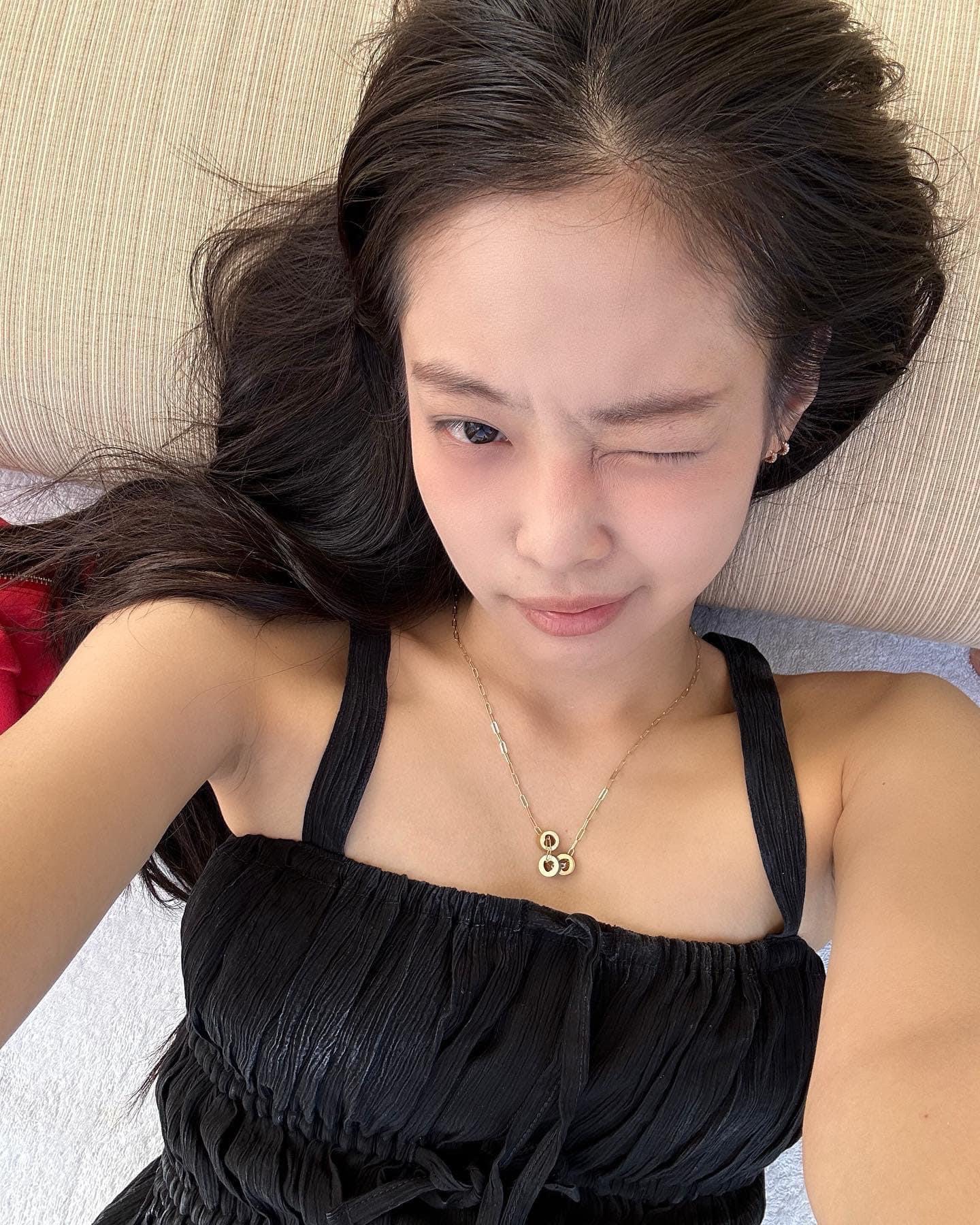 outfit thể thao của Jennie 0016
