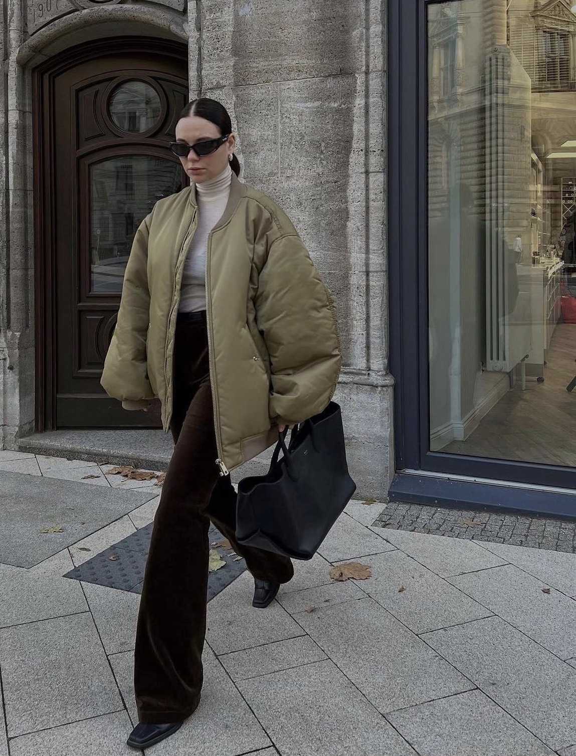 outfit thể thao của Lori Harvey 0028