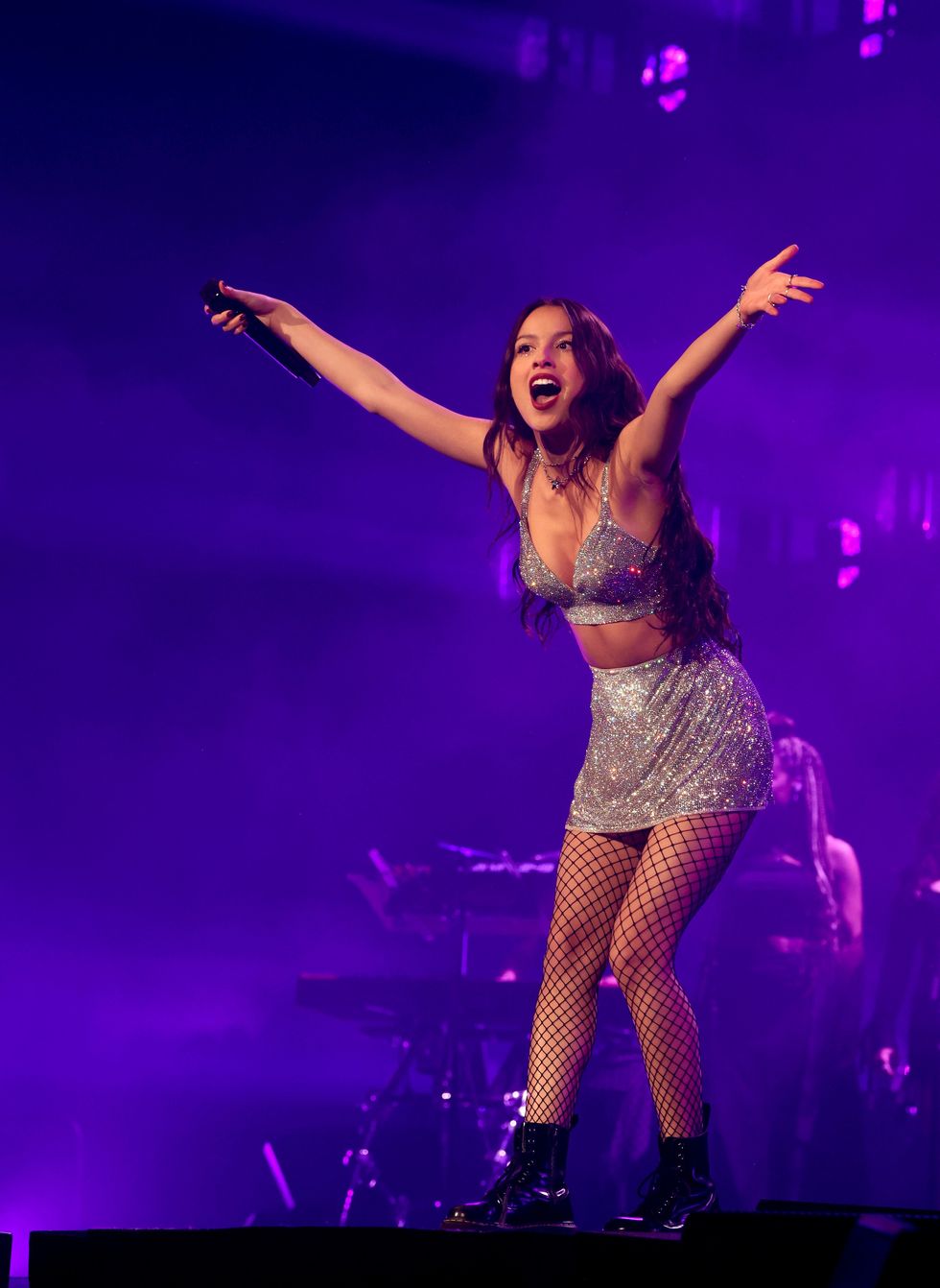 outfit thể thao của Olivia Rodrigo 0016