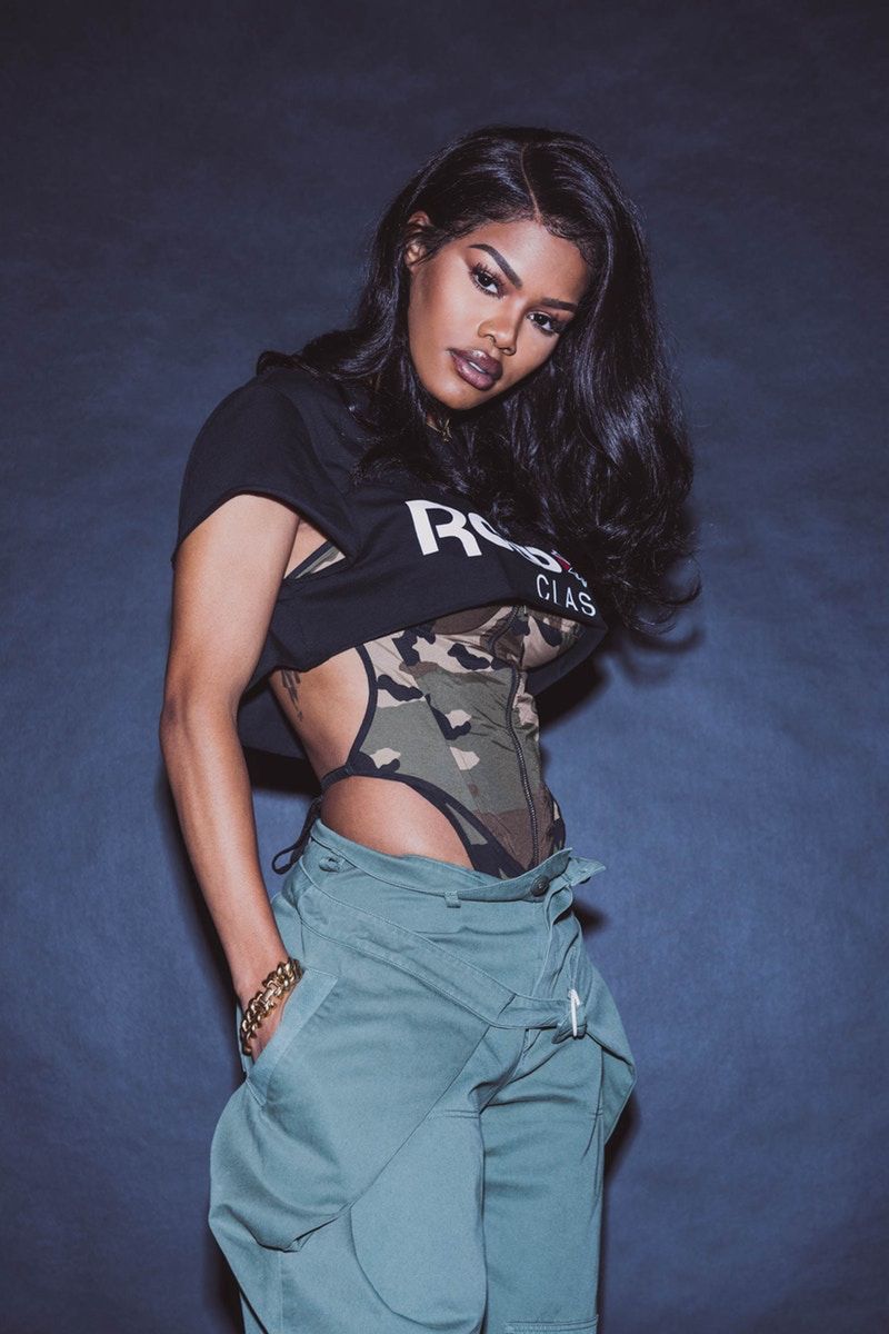 outfit thể thao của Teyana Taylor 0024