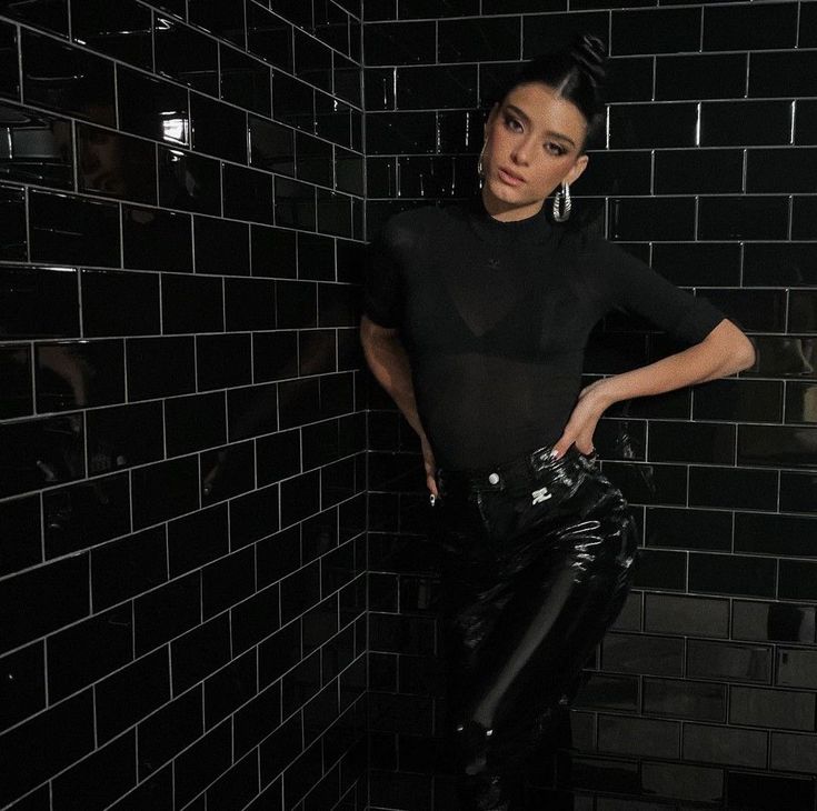 outfit thể thao của Dixie D’Amelio
