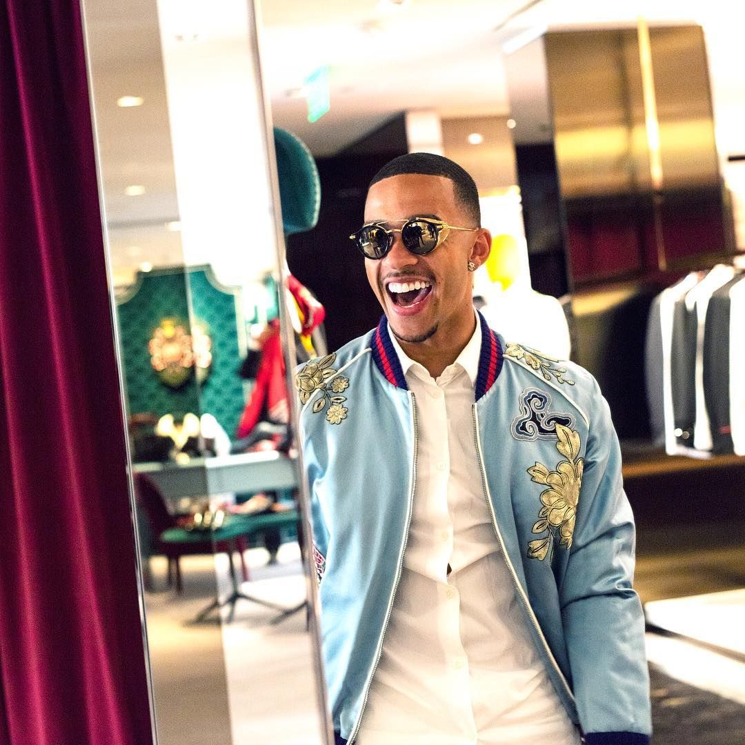 thời trang Memphis Depay
