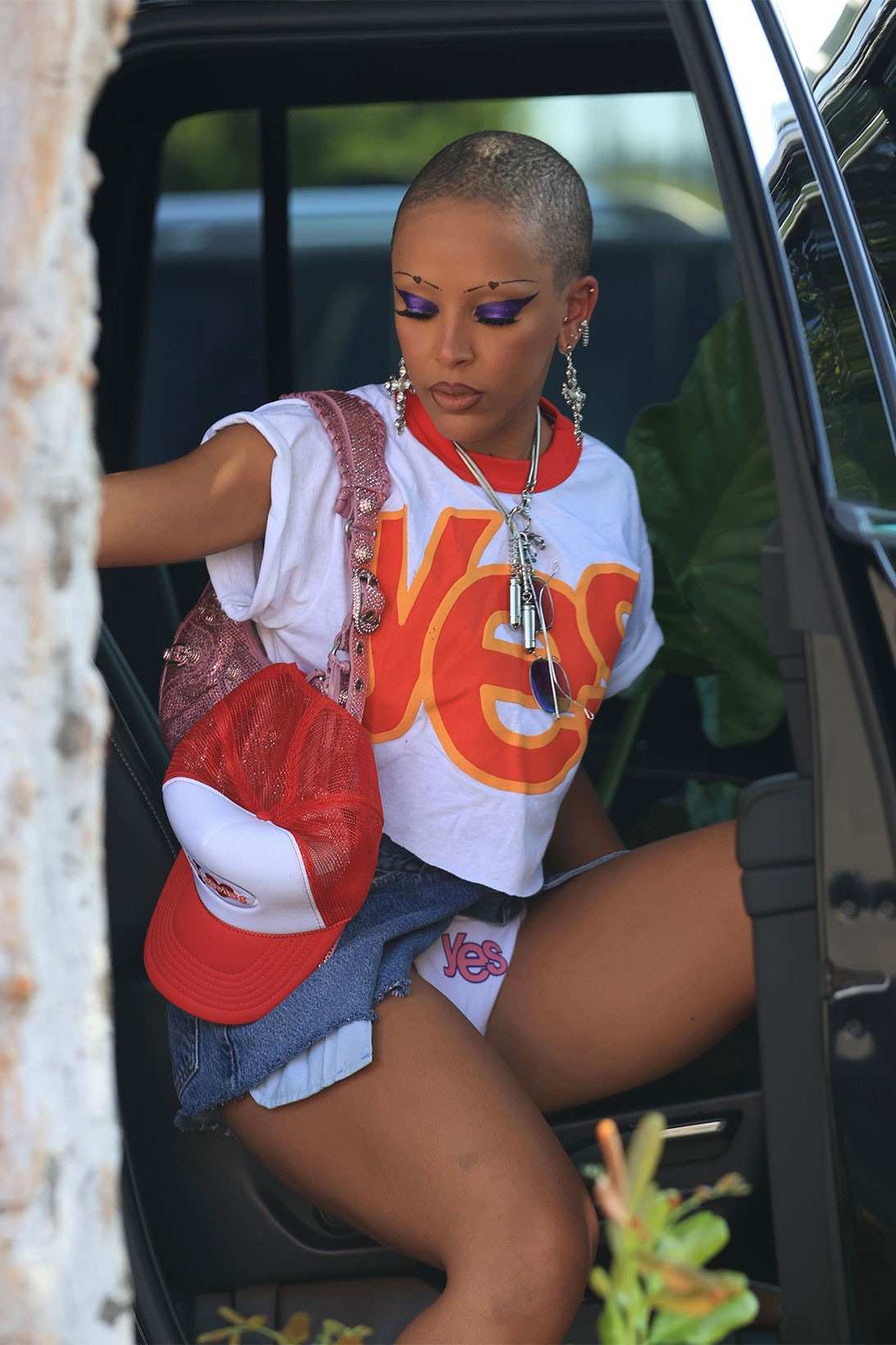 outfit thể thao của Doja Cat
