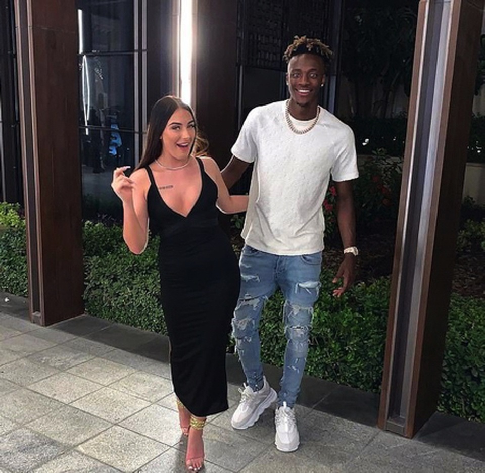 thời trang Tammy Abraham