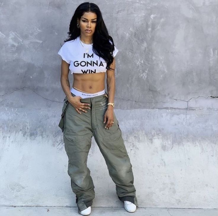 outfit thể thao của Teyana Taylor