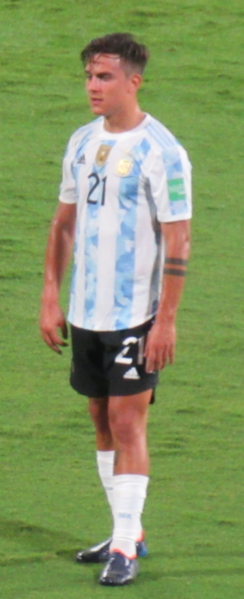 thời trang Paulo Dybala