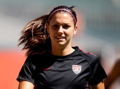 thời trang Alex Morgan 0033