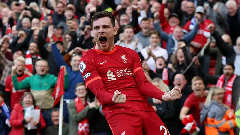 thời trang Andy Robertson 0019