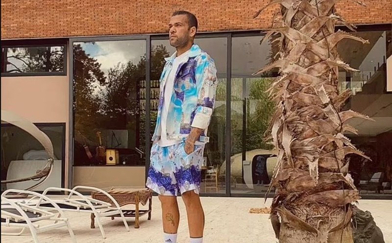 thời trang Dani Alves 0017