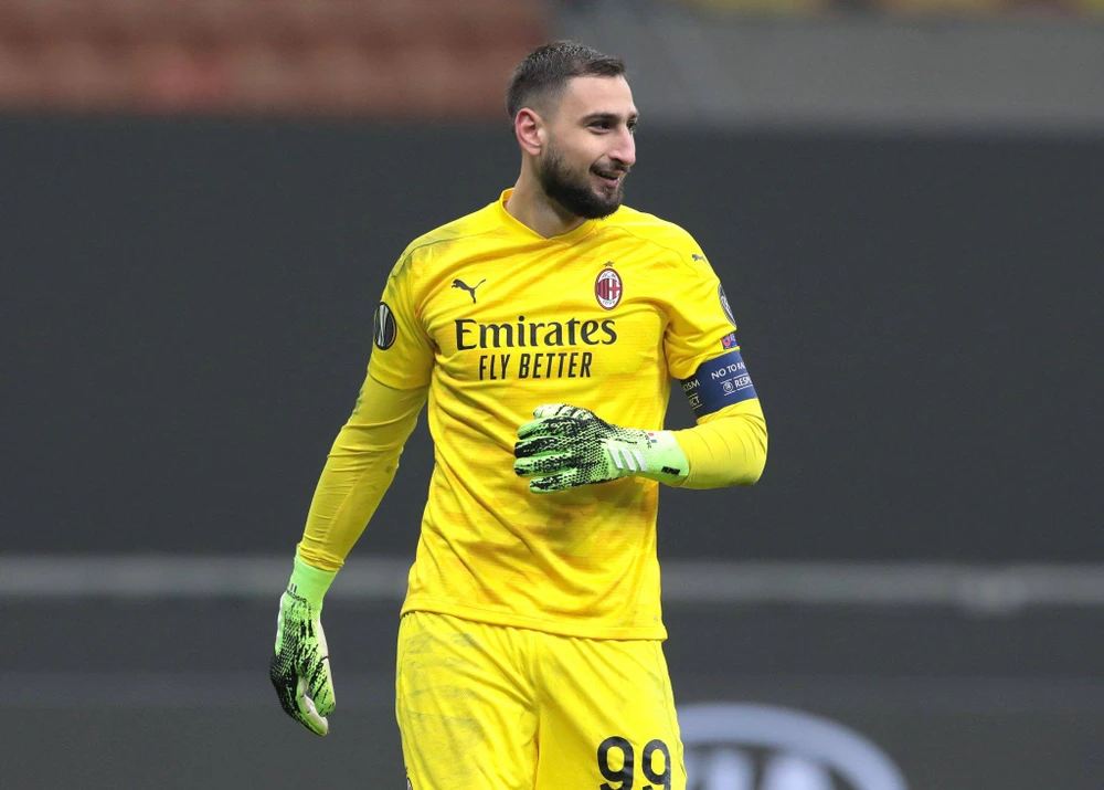 thời trang Gianluigi Donnarumma 0025