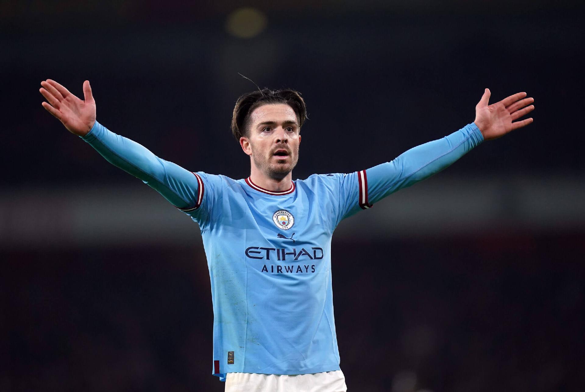 thời trang Jack Grealish 0020