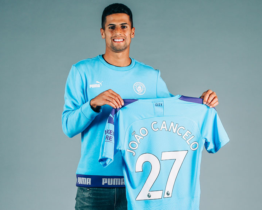 thời trang João Cancelo
