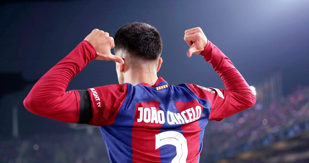 thời trang João Cancelo 0017