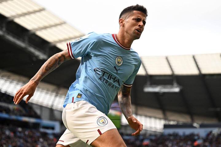 thời trang João Cancelo 0041