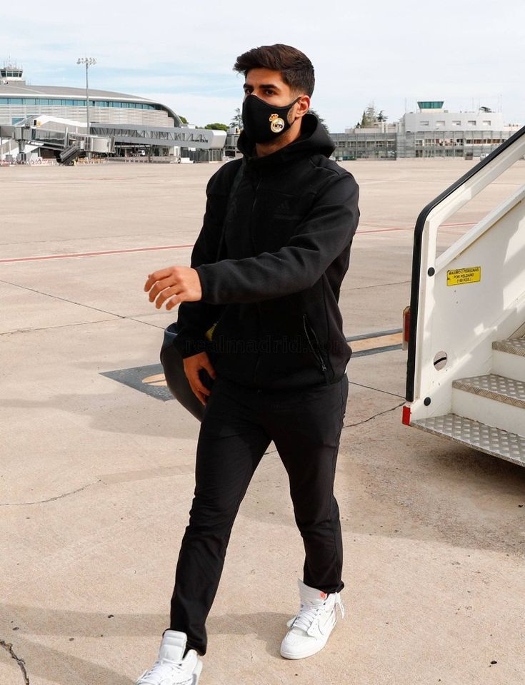 thời trang Marco Asensio