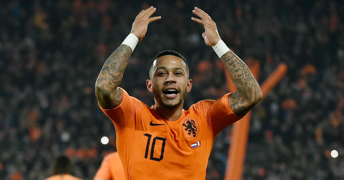 thời trang Memphis Depay 0035