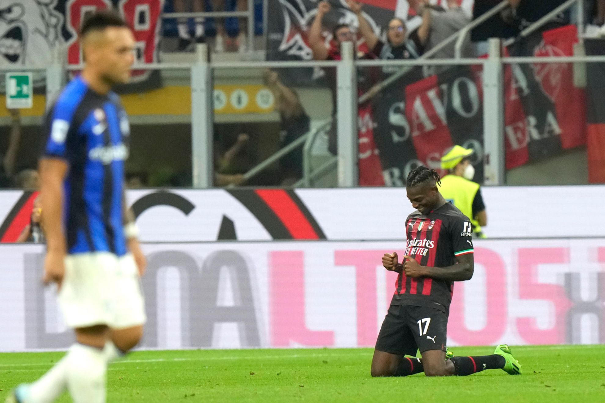 thời trang Rafael Leão 0048