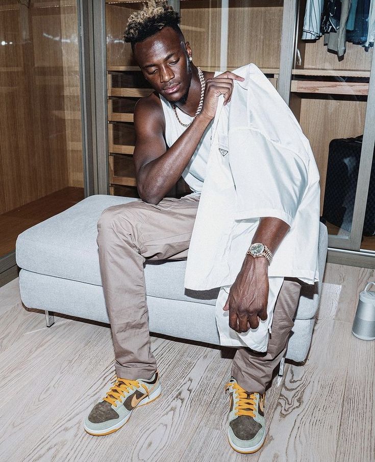 thời trang Tammy Abraham
