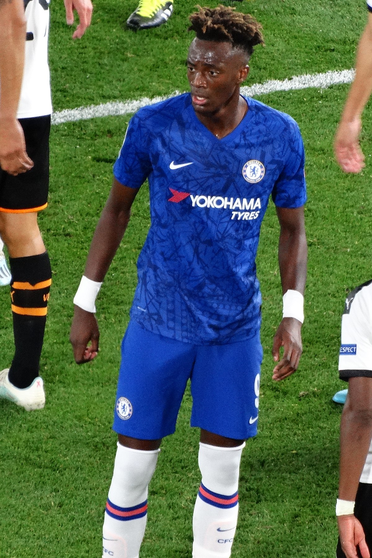thời trang Tammy Abraham 0012