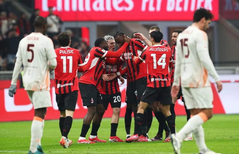 thời trang Tammy Abraham 0014