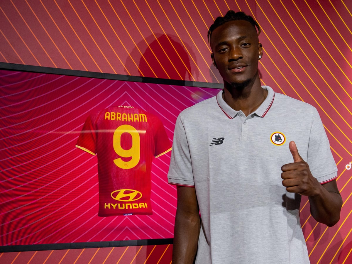 thời trang Tammy Abraham 0016