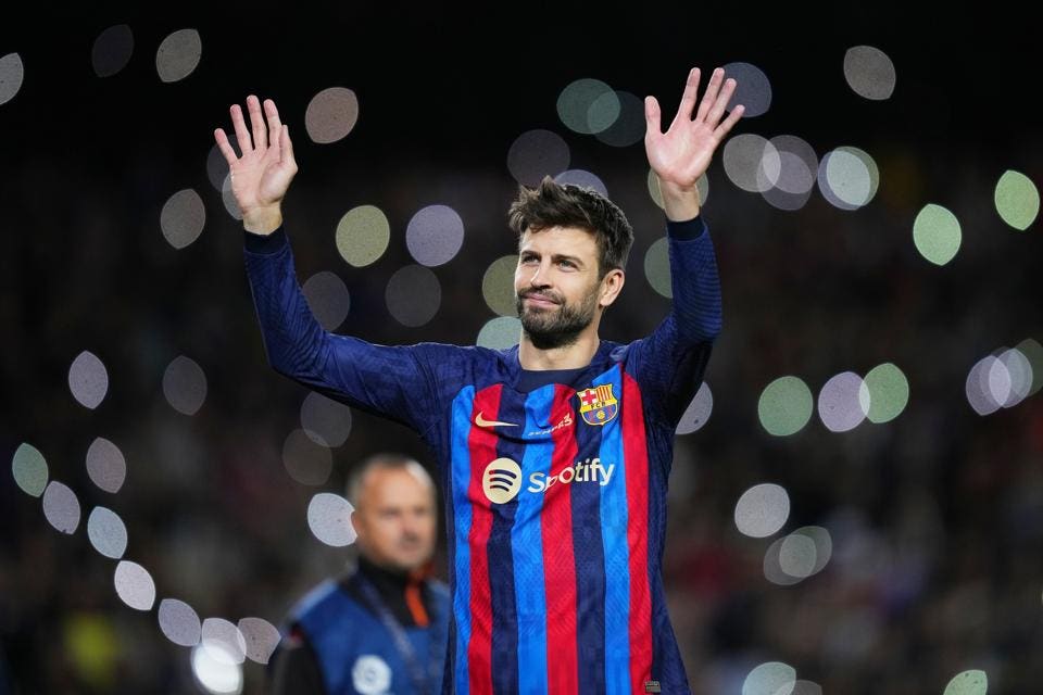 thời trang Gerard Piqué
