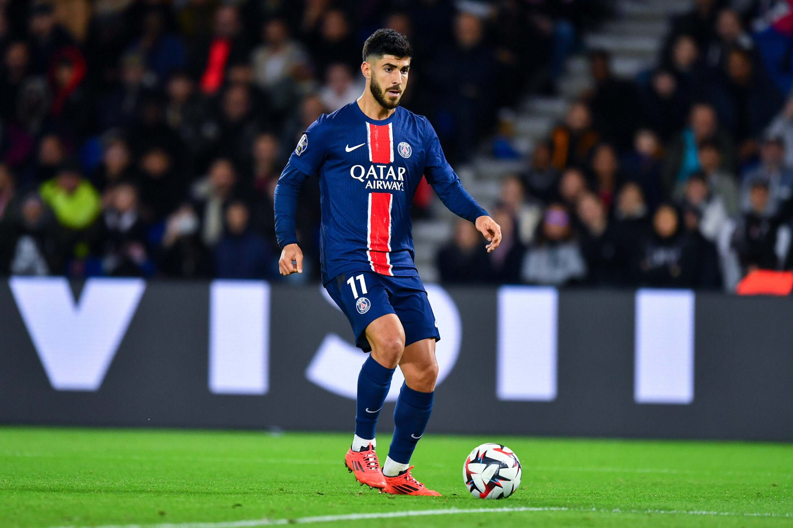 thời trang Marco Asensio